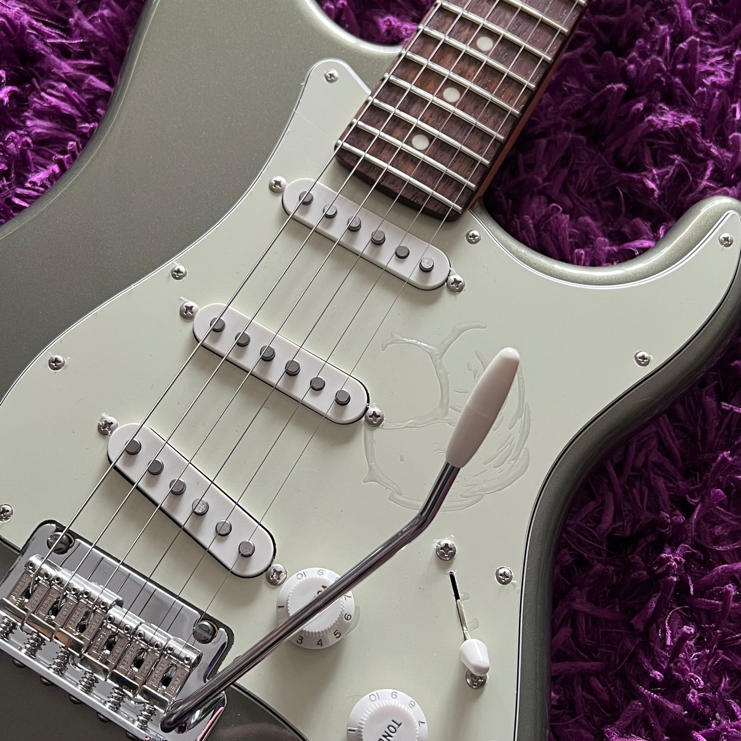 2023 Fender FSR Collection Hybrid II Stratocaster Jasper Olive Metallic w/ Matching Headstock (MIJ)