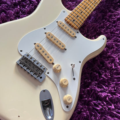 1986 Squier Stratocaster SST-30 Stratocaster Vintage White (E Serial MIJ)