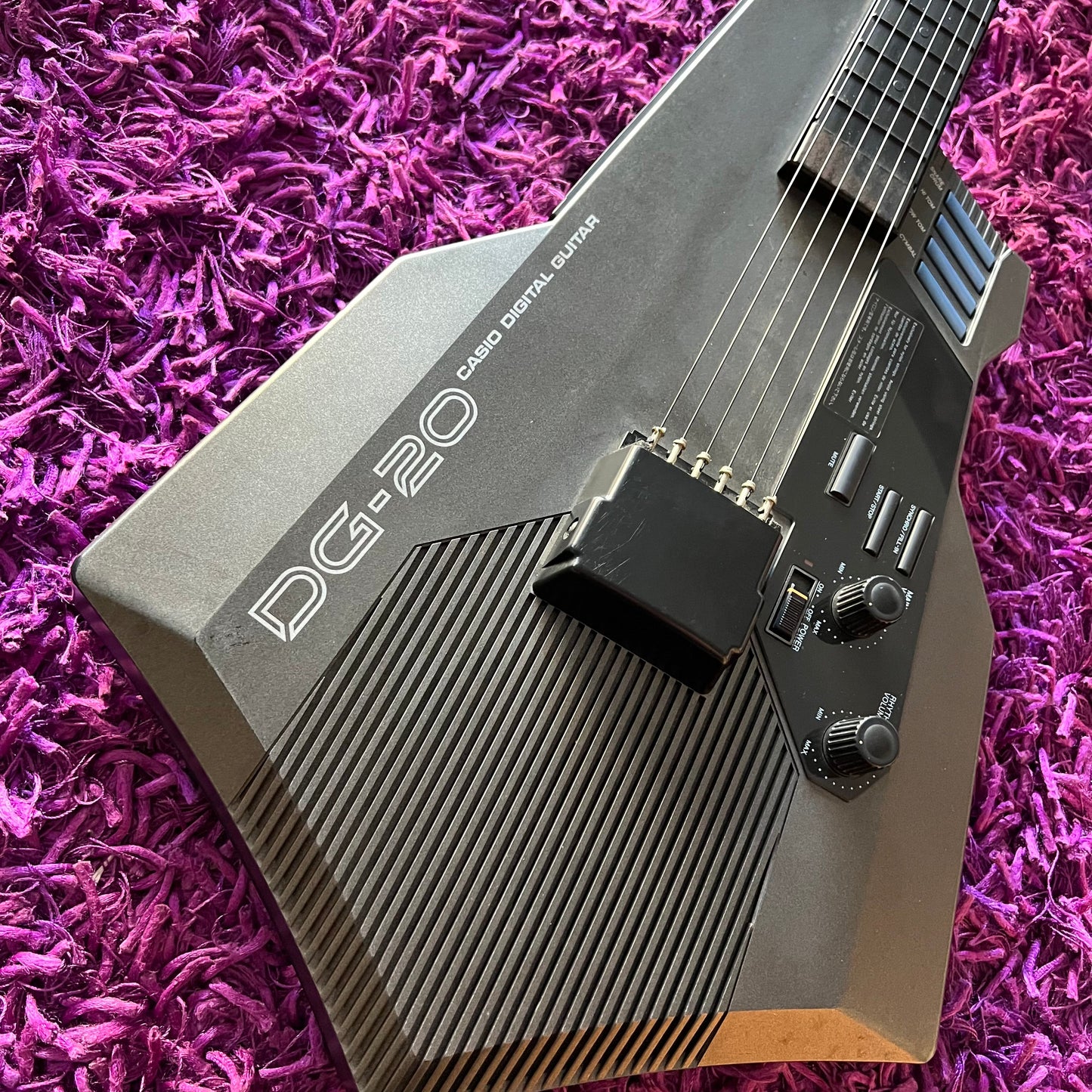 Casio DG-20 Digital Synthesizer Guitar 1980s