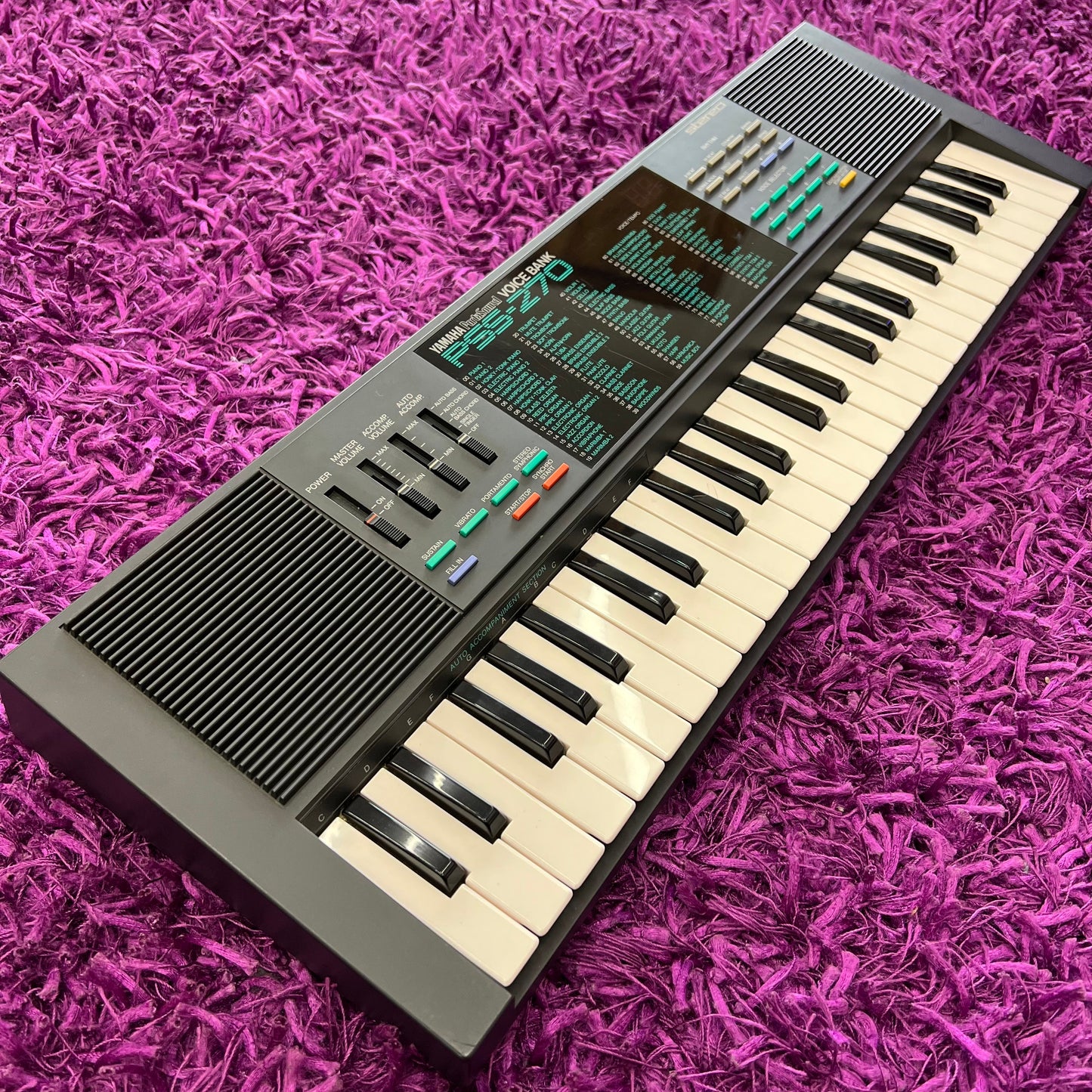 Yamaha PSS-270 PortaSound 80s FM Synthesizer Keyboard