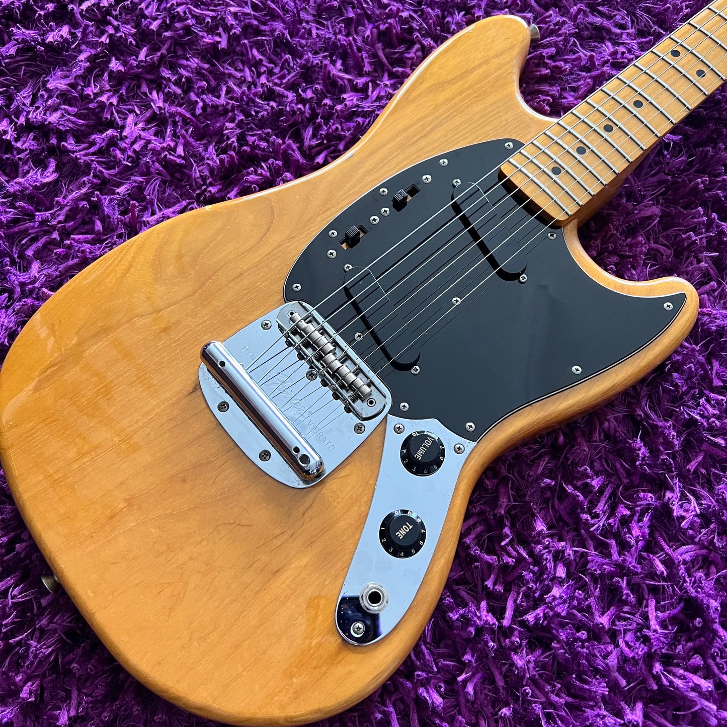 2004 Fender Mustang '77 Reissue Natural (CIJ)