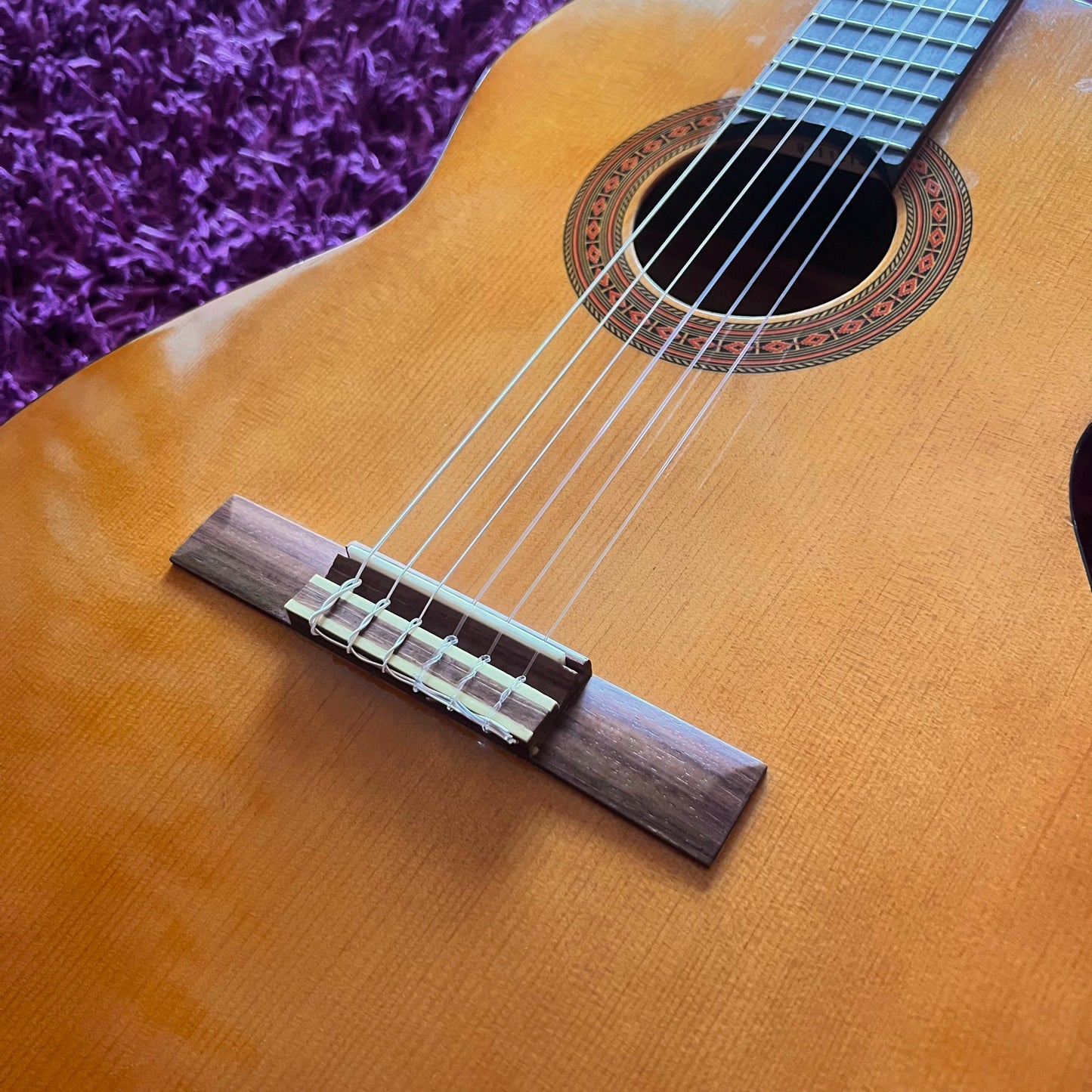 Yamaha C-40 Student Classical Nylon String Guitar