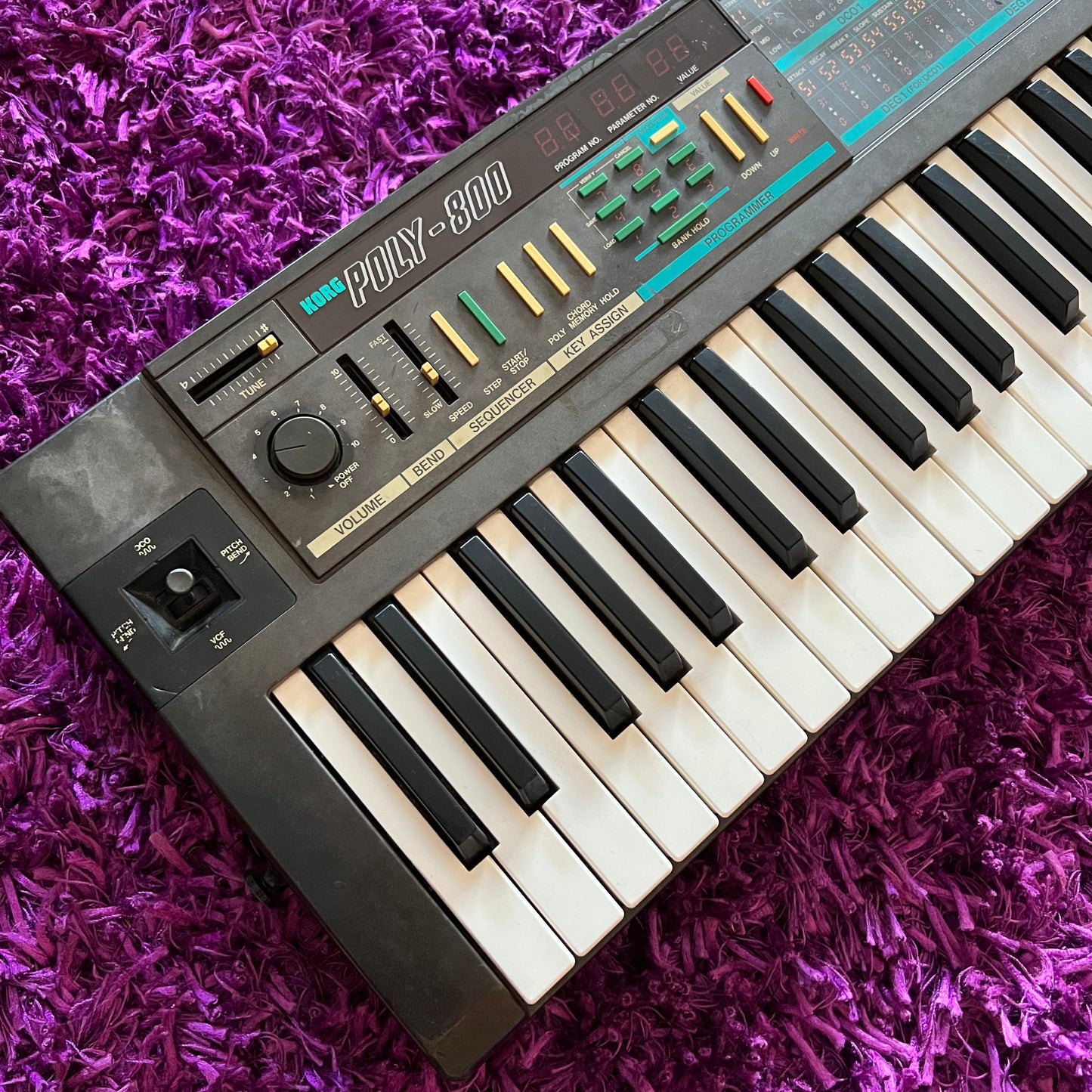 Korg Poly-800 80s Vintage Digital Analogue Polyphonic Synthesiser & Sequencer