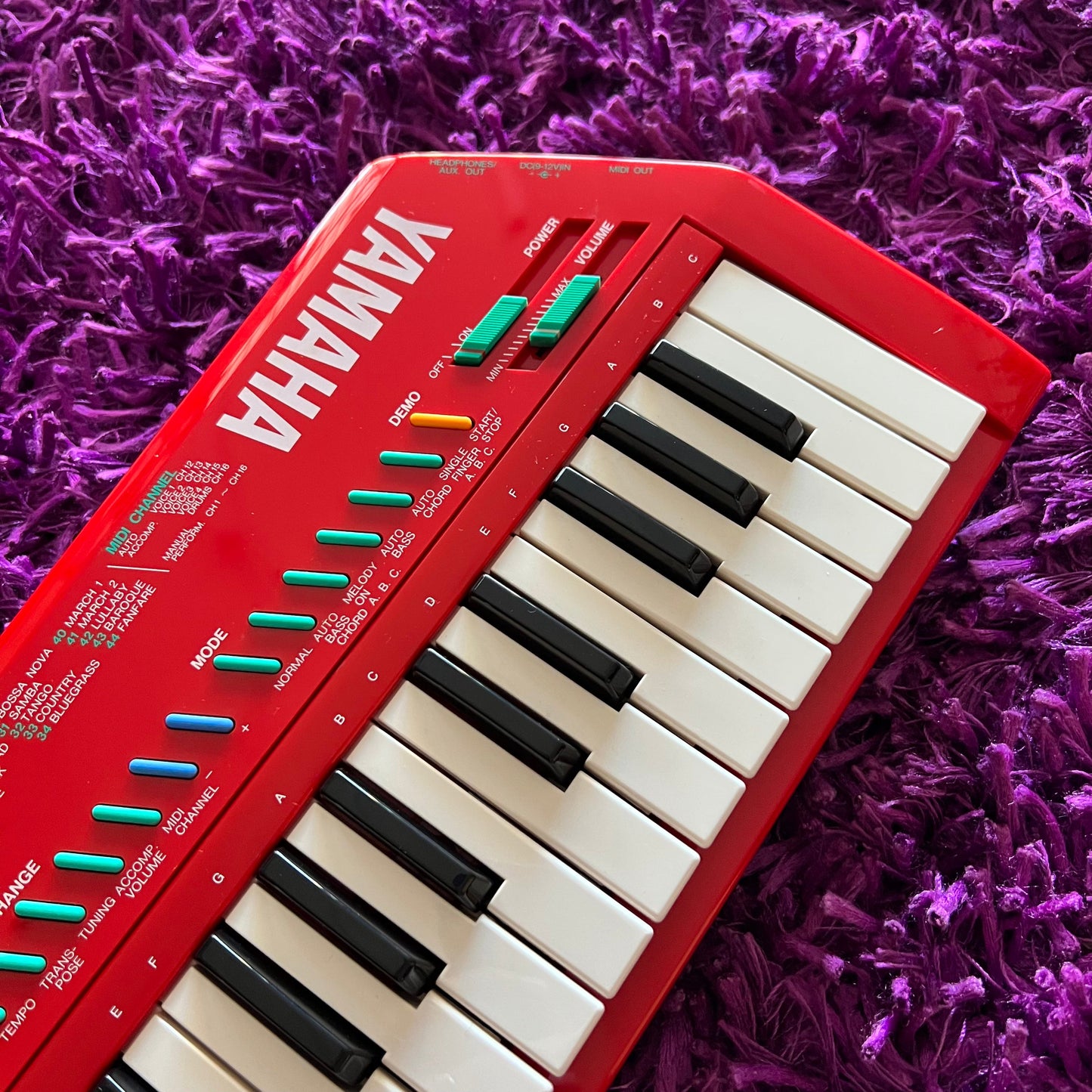 Yamaha SHS-10 Keytar Red (Made in Japan) (Original Box + Case Candy)