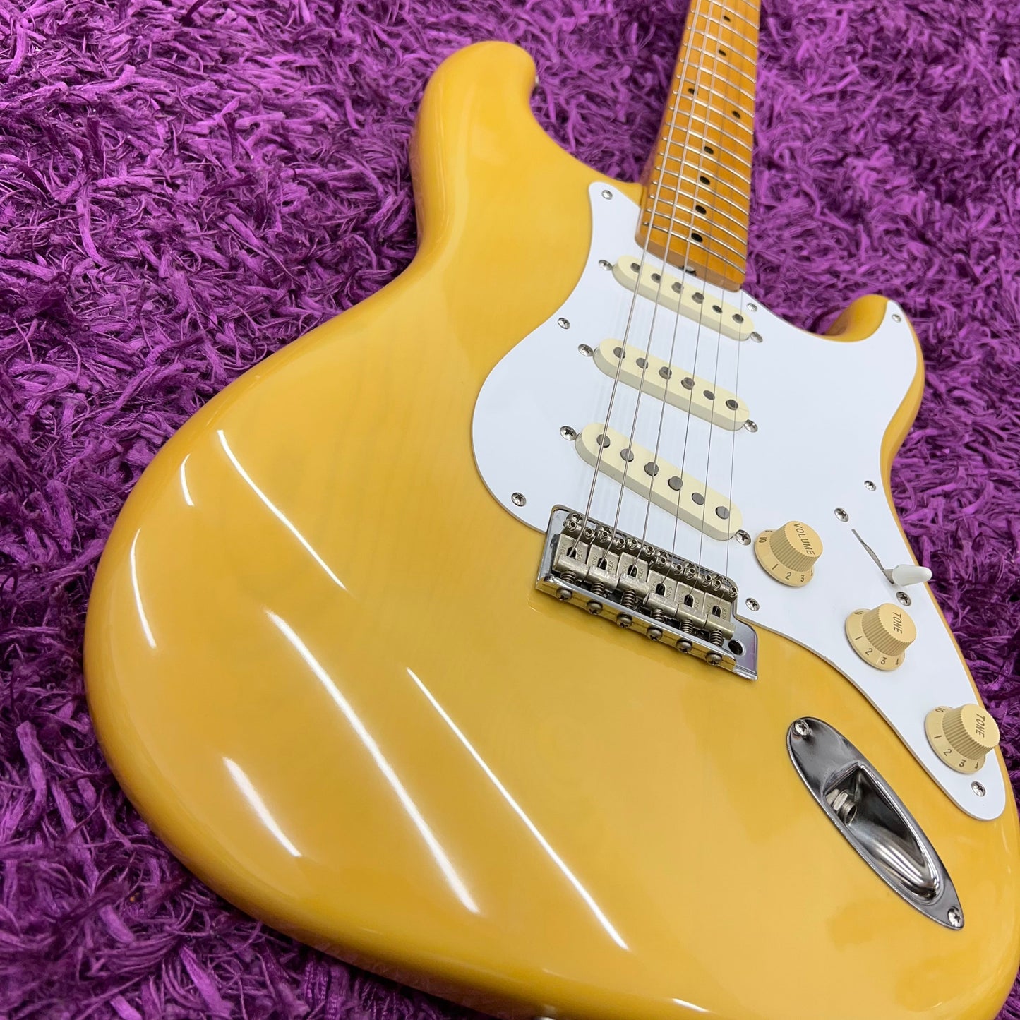 Fender MIJ Stratocaster ST-57 Reissue Butterscotch [1990 Order Made]