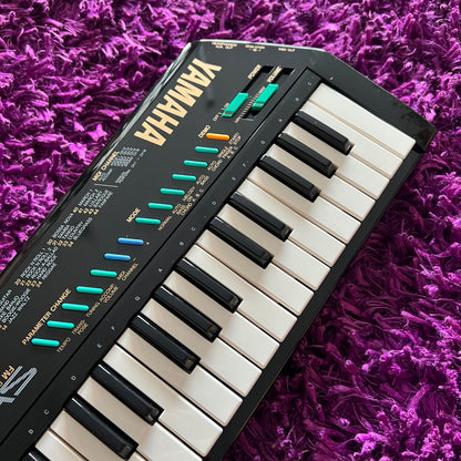 Yamaha SHS-10 Keytar Black (Made in Japan) (Strap + Manual+ Original Box)