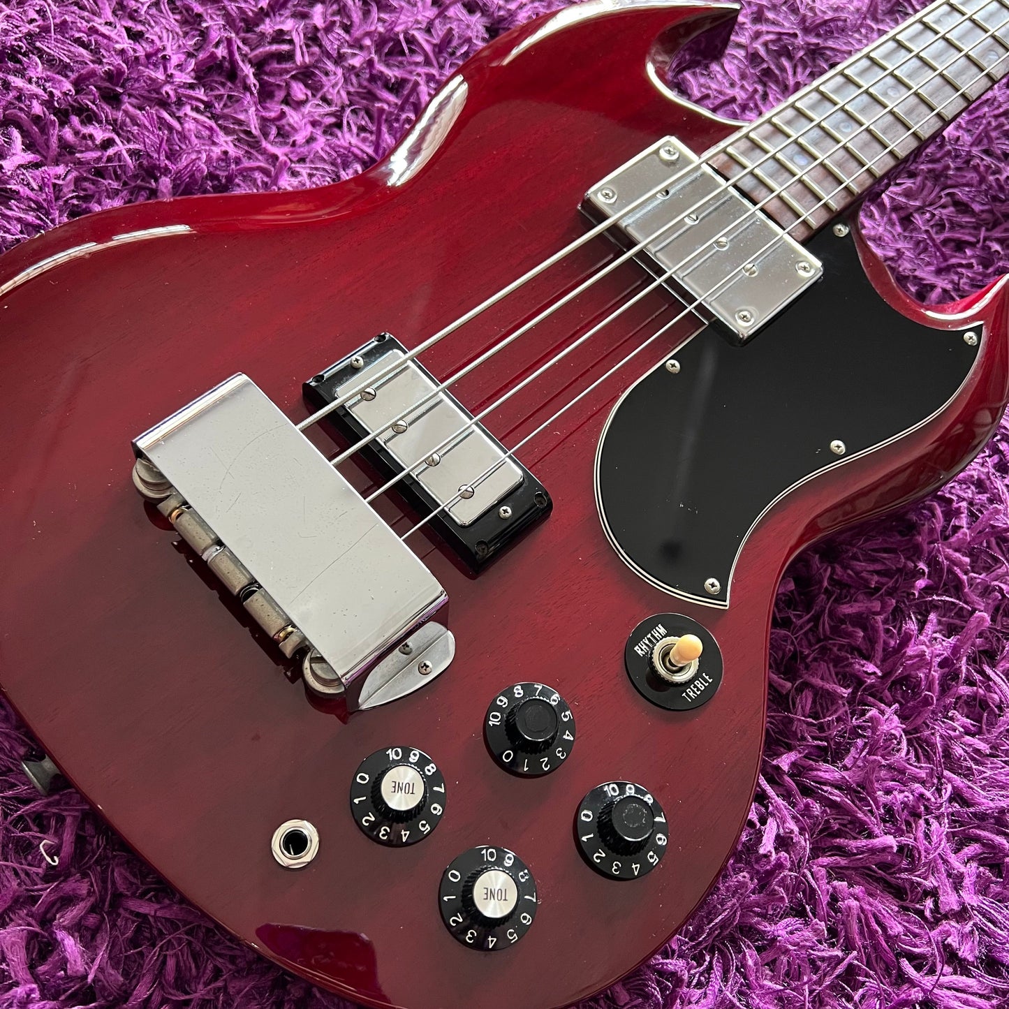 Burny REB-SG Bass MIJ Short Scale (30.3") (Gibson EB-3 Style)