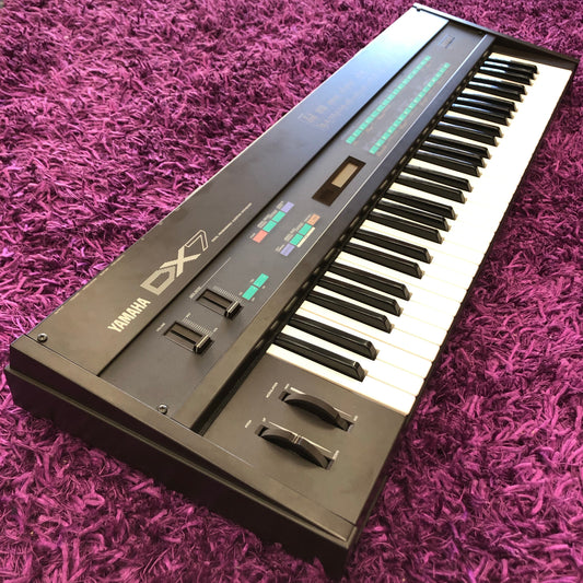 Yamaha DX7 Keyboard Synthesizer (w/ OHSC) (Made in Japan)